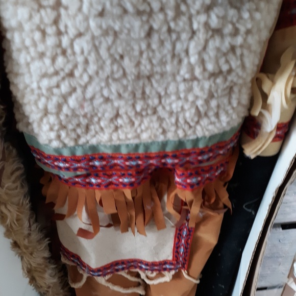 Chief of Indian tribe - Picture 7 of 8